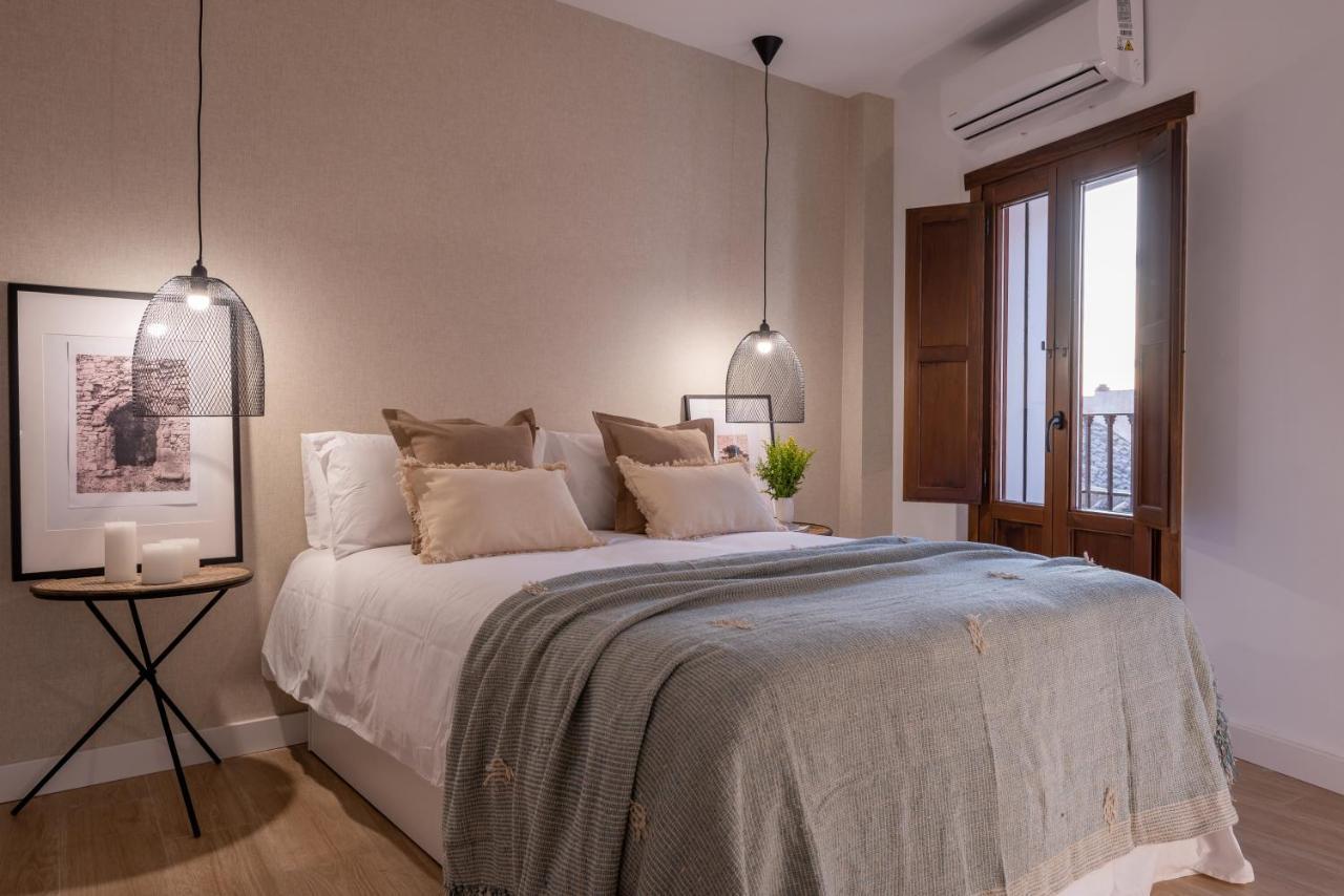 Suites Jardines De La Alhambra Гранада Экстерьер фото