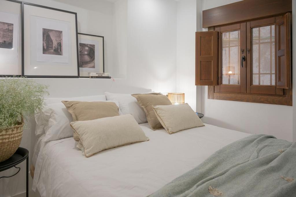 Suites Jardines De La Alhambra Гранада Экстерьер фото